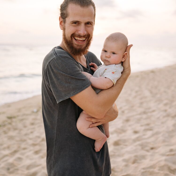 father and childing smiling